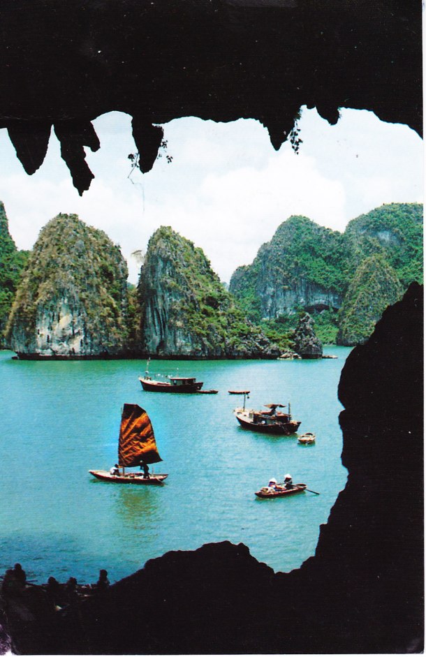 Vietnam Halong Bay